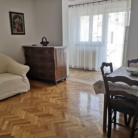 Apartments Nikola Krk Town Zewnętrze zdjęcie
