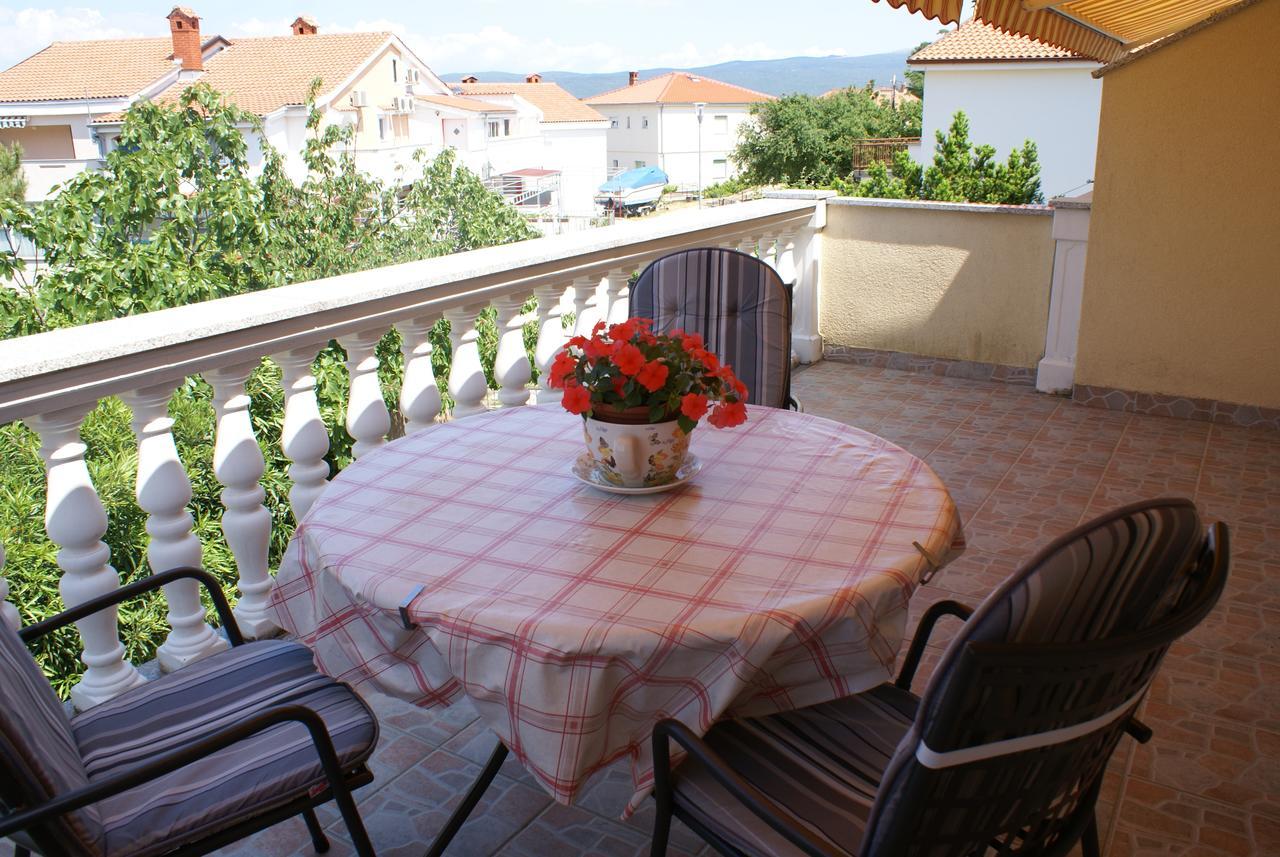 Apartments Nikola Krk Town Zewnętrze zdjęcie