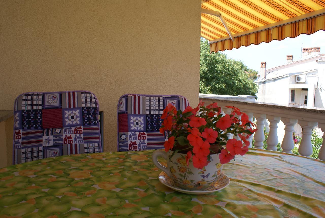 Apartments Nikola Krk Town Zewnętrze zdjęcie