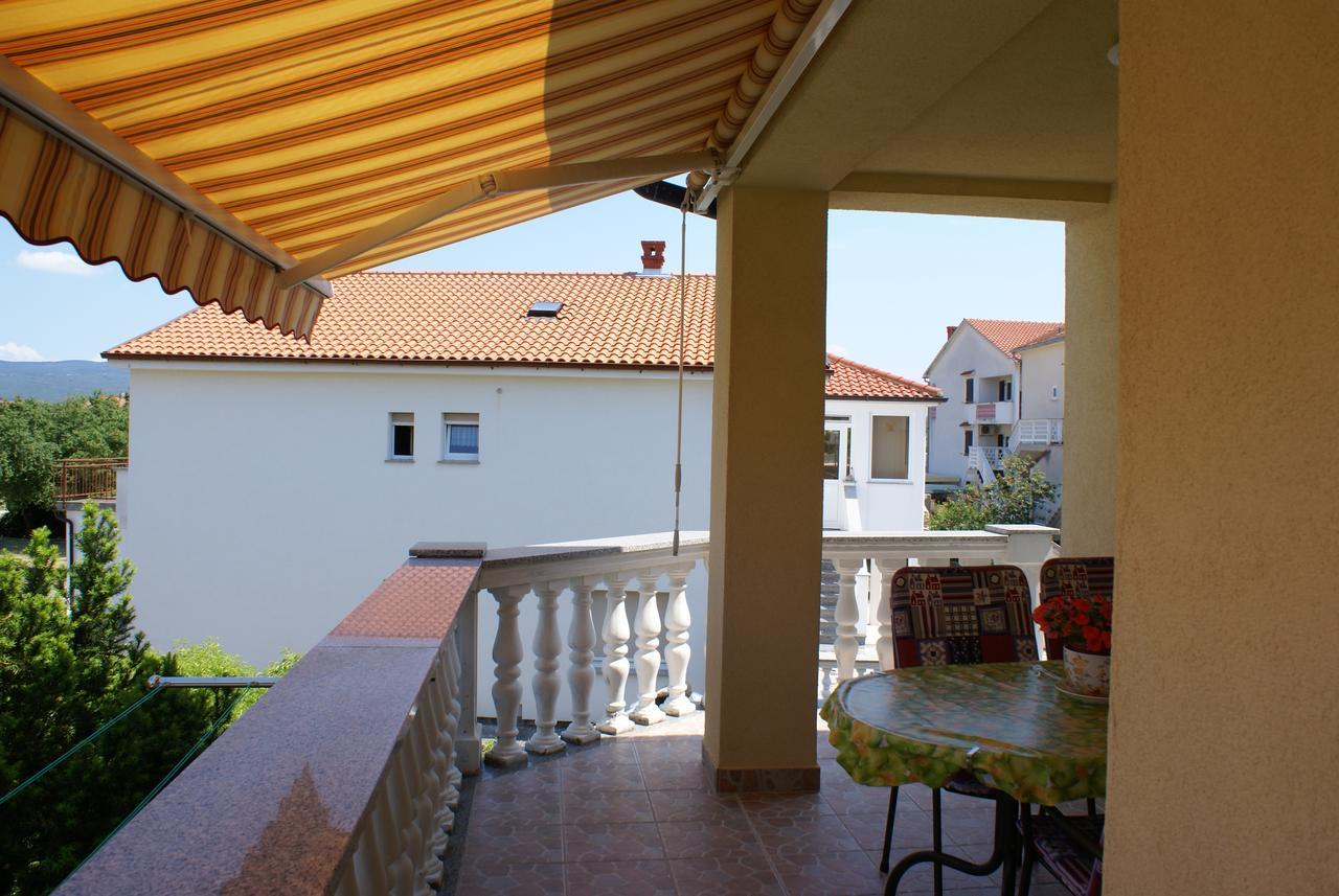 Apartments Nikola Krk Town Zewnętrze zdjęcie