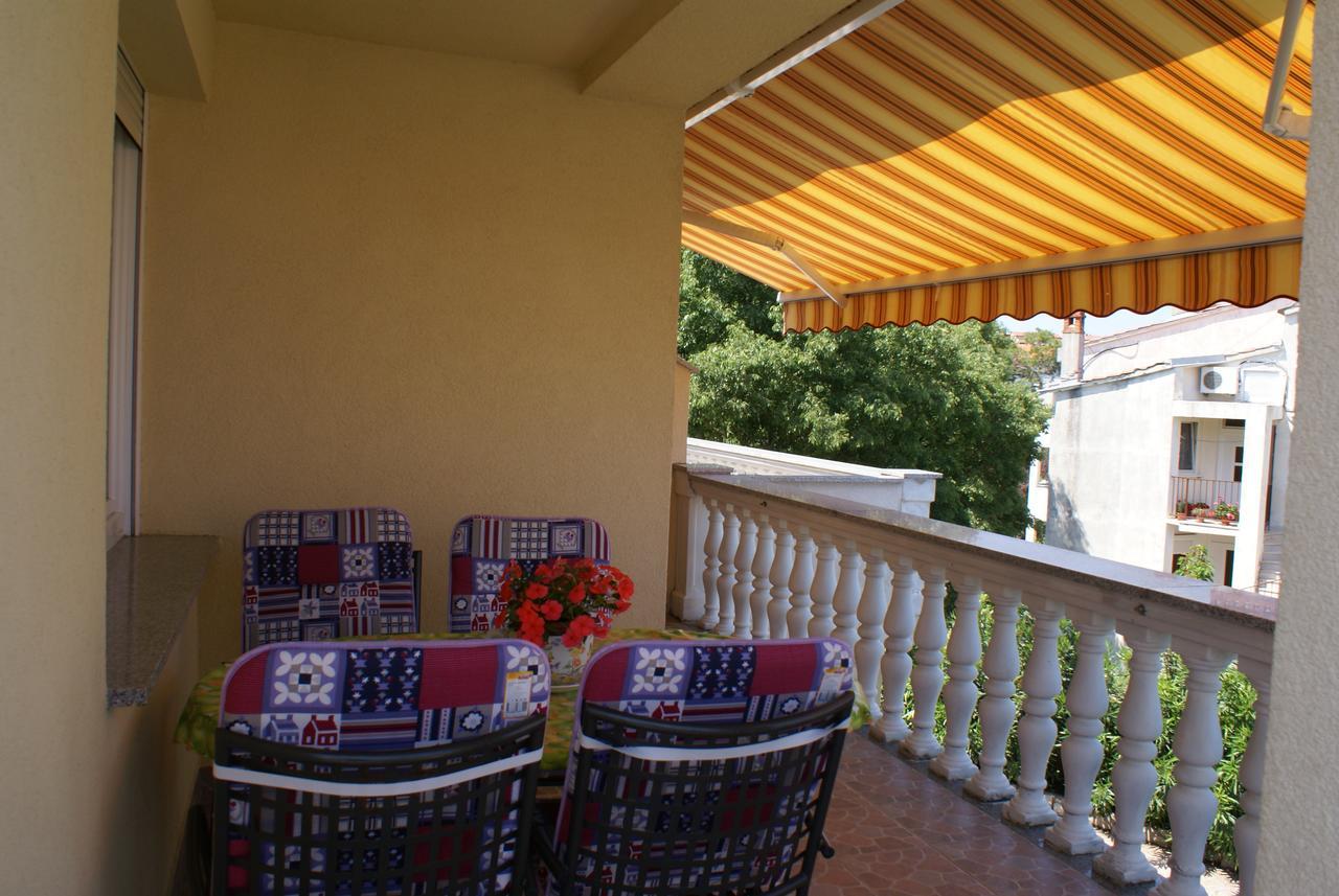 Apartments Nikola Krk Town Zewnętrze zdjęcie