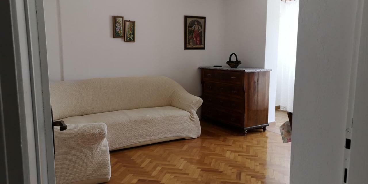 Apartments Nikola Krk Town Zewnętrze zdjęcie